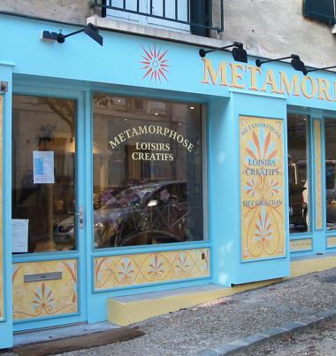 Devanture magasin de loisirs