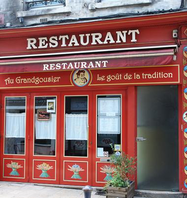 Devanture restaurant gastronomique